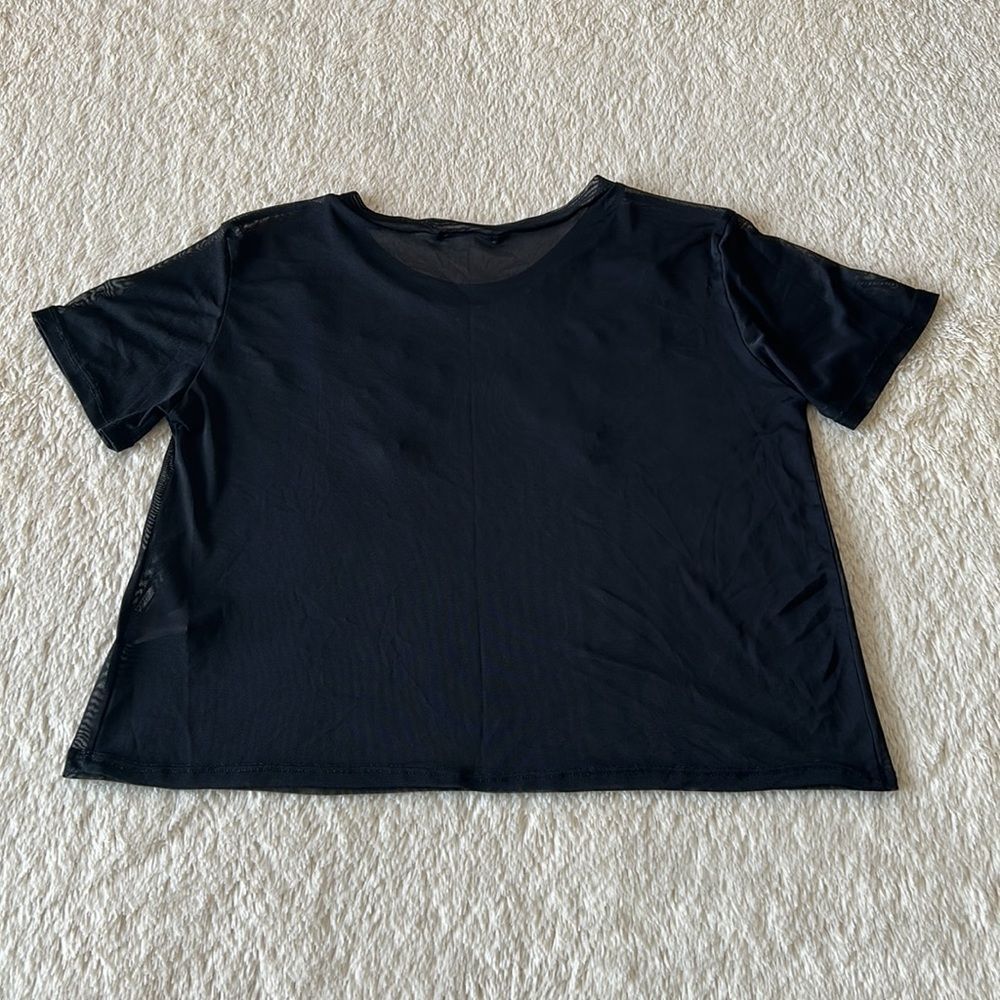 Black mesh rose embroidered shirt size small - Picture 5 of 16